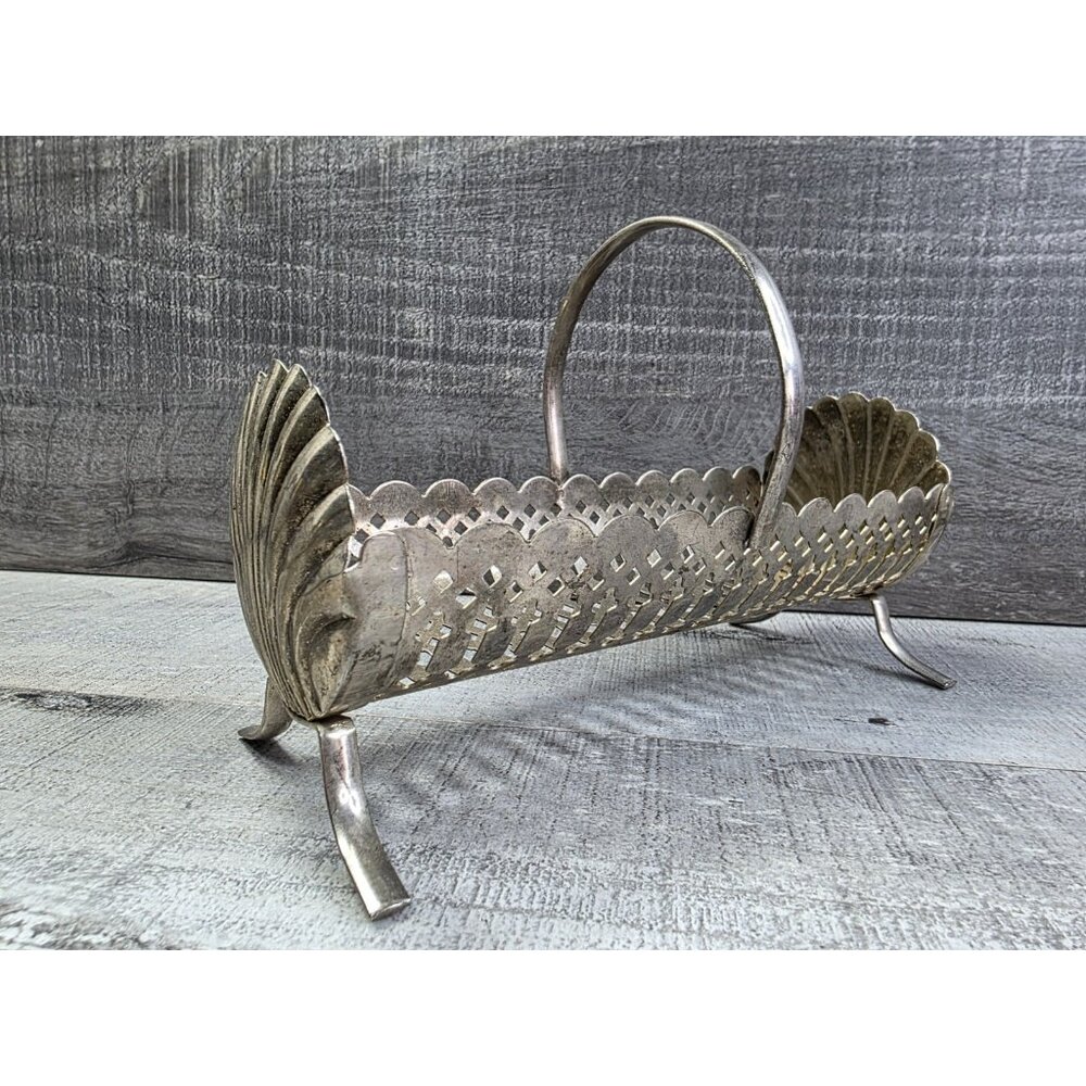 Vtg Leonard Silver Plated Seashell Metal Serving Basket Crackers Nautical b199